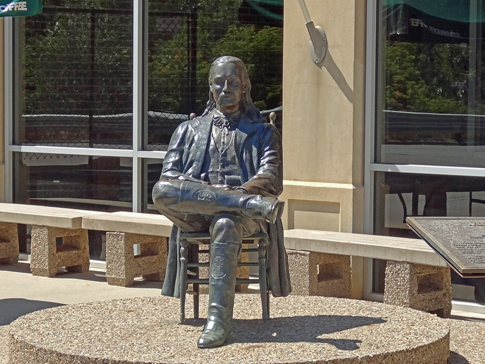 Statue of Wild Bill Hickok