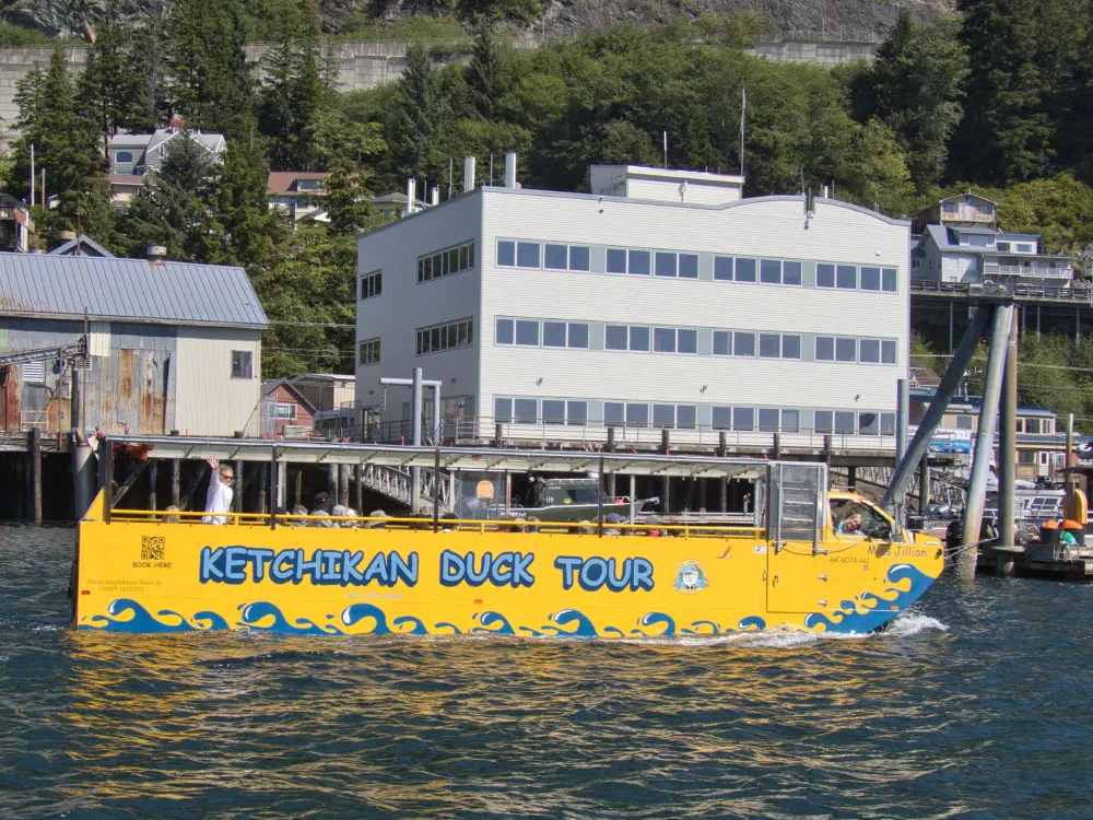 An honest to goodness Duck Boat